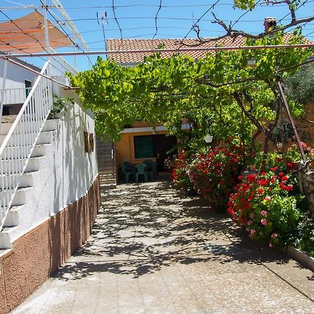 Apartments Stefanovski Paradiso Veli Lošinj Værelse billede