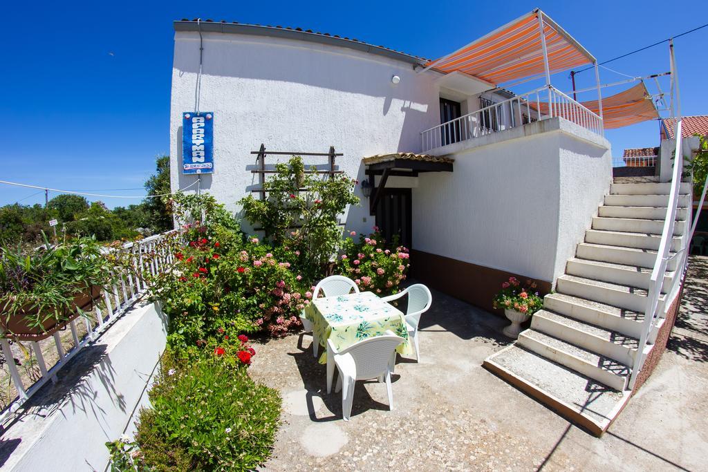 Apartments Stefanovski Paradiso Veli Lošinj Værelse billede