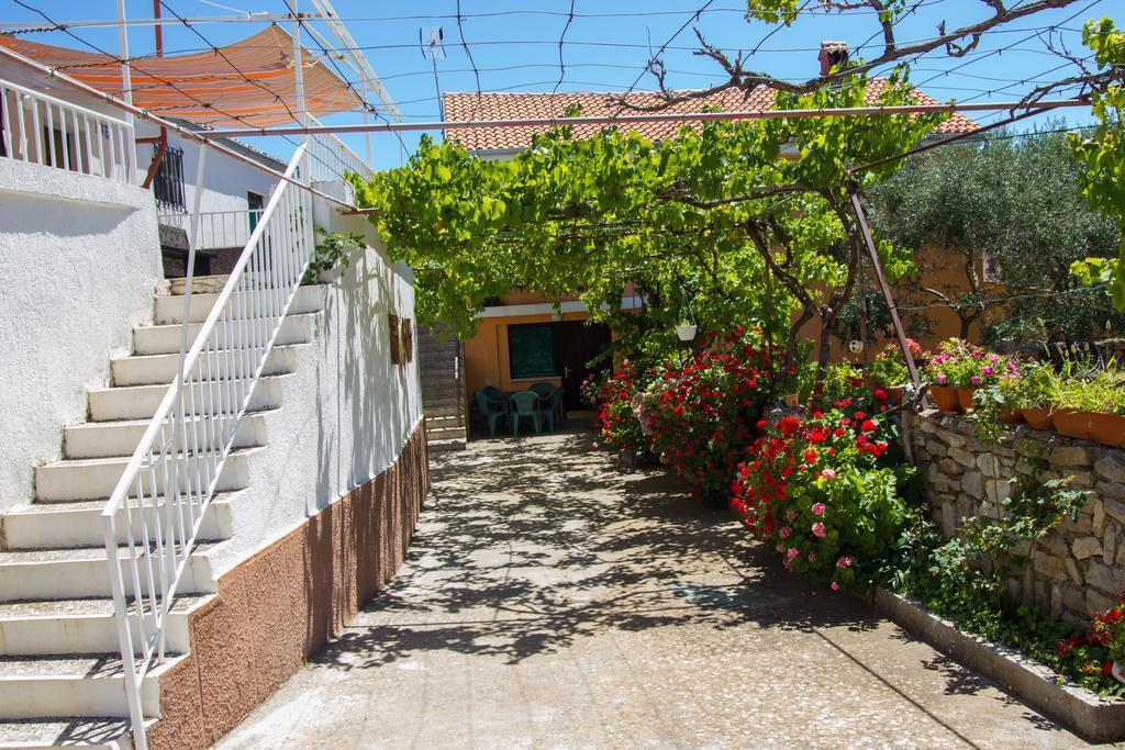 Apartments Stefanovski Paradiso Veli Lošinj Værelse billede